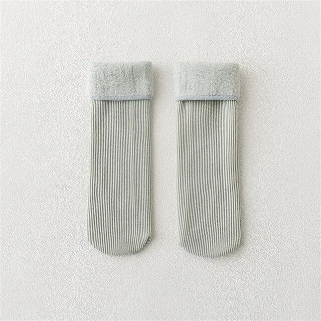 Conforto aconchegante: Meias de pelúcia sólidas e casuais para calor e estilo