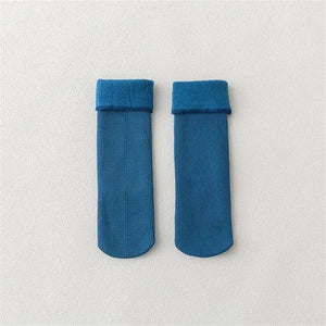 Conforto aconchegante: Meias de pelúcia sólidas e casuais para calor e estilo