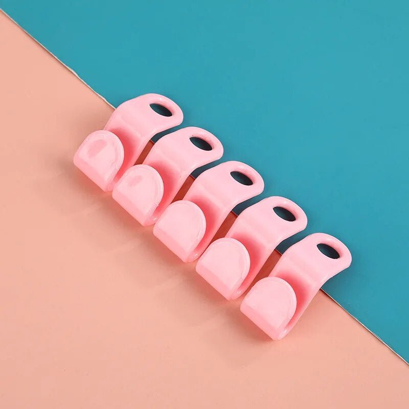 Maximizar o espaço do armário com ganchos de ligação para cabides - Innovoda