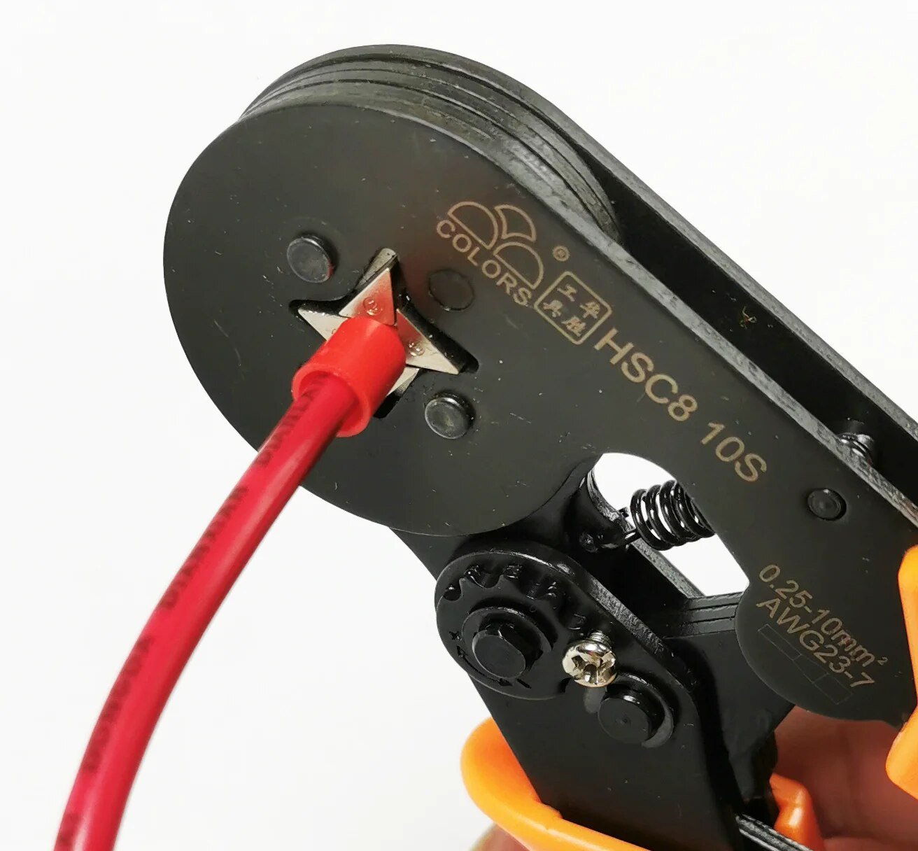 Simplifique o seu trabalho com os nossos alicates de cravar de alta qualidade - Innovoda